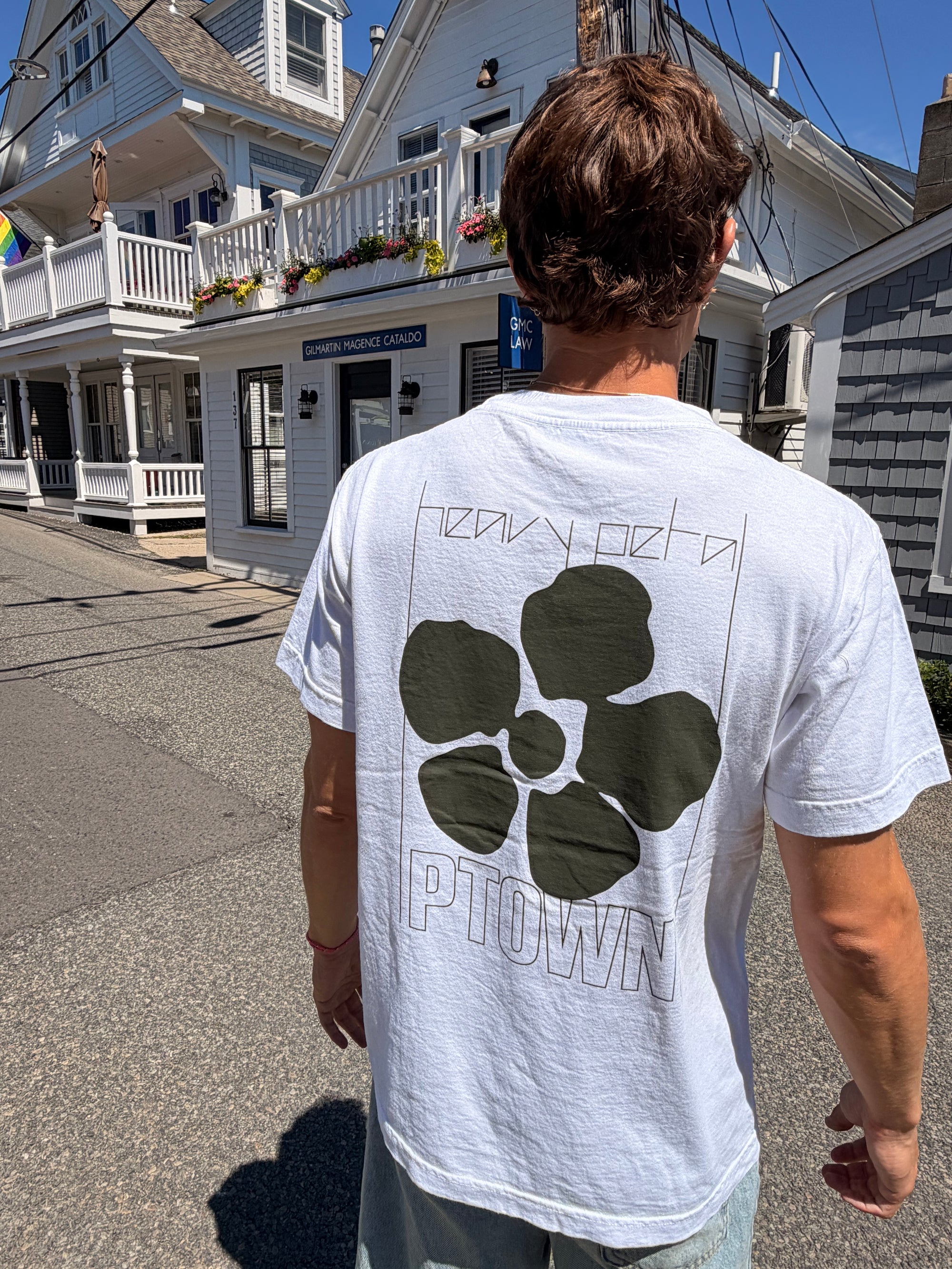 T Shirt - PTOWN Flora